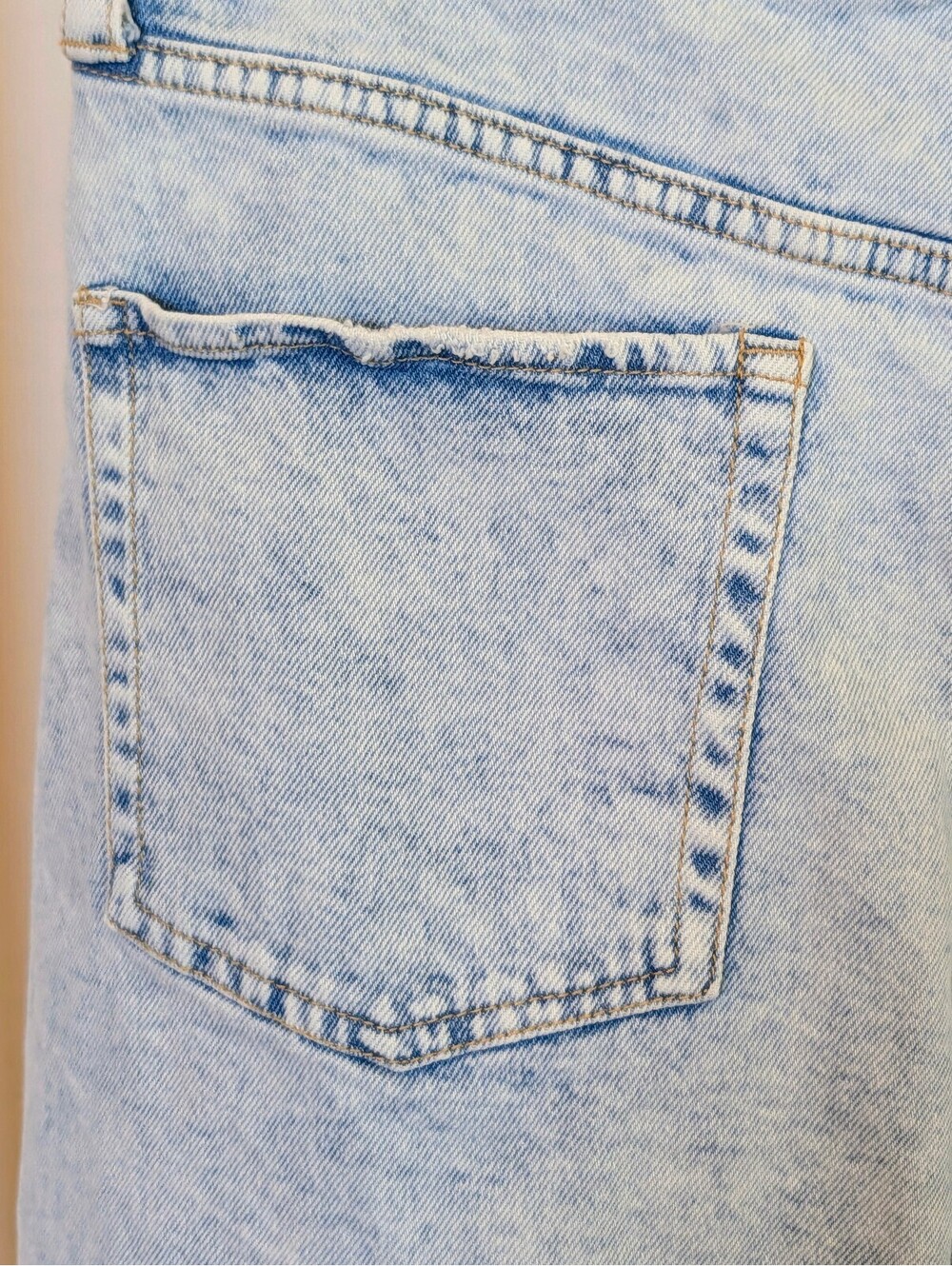 Wild Fable Womens Acid Wash High Rise Balloon Jeans Baggy Crop 80s Size 12 - Picture 6 of 7